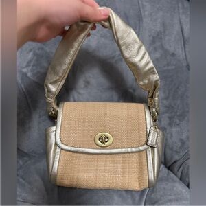 Small Coach purse 42475
